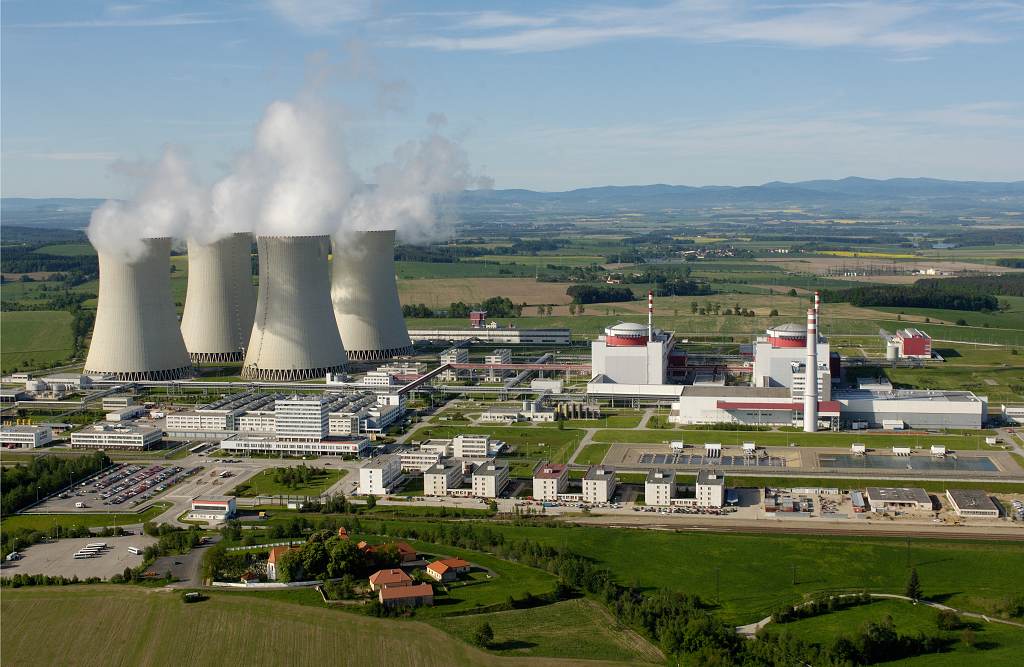 Atomerőmű a csehországi Temelín mellett. A kép forrása: ČEZ.